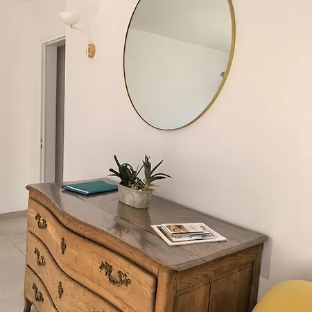 La Triolette: Renovated Charm In Old Coutainville Holiday home Agon-Coutainville