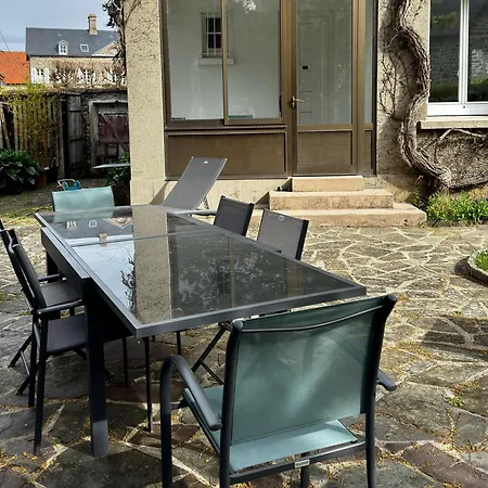 La Triolette, Maison Chaleureuse, Independante Et Refaite A Neuf Dans Le Vieux Coutainville, Tourisme Ou Teletravail * Агон-Кутенвиль