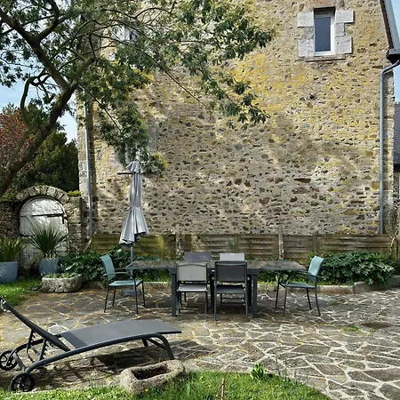 La Triolette, Maison Chaleureuse, Independante Et Refaite A Neuf Dans Le Vieux Coutainville, Tourisme Ou Teletravail Дом отдыха *