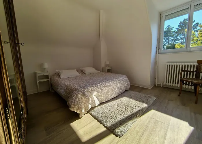 La Triolette, Maison Chaleureuse, Indépendante Et Refaite à Neuf Dans Le Vieux Coutainville, Tourisme Ou Télétravail Agon-Coutainville